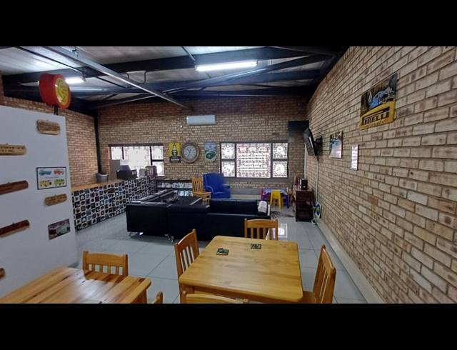 INDUSTRIAL PROPERTY TO RENT IN HENNOPSPARK